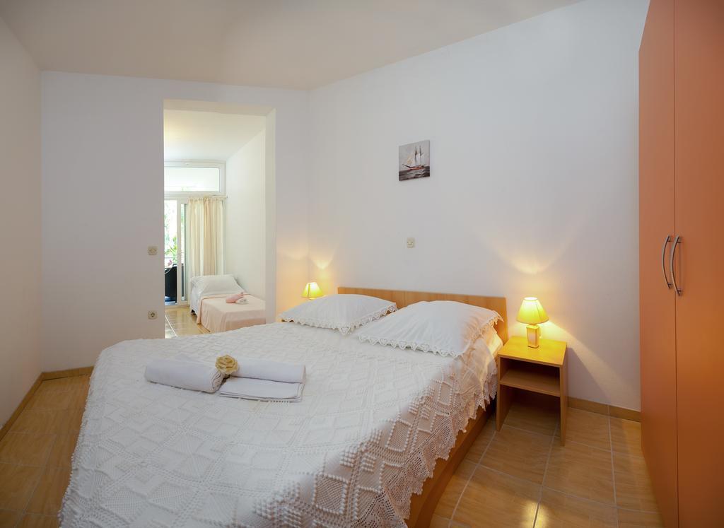Apartamento House Marta Baška Voda Habitación foto